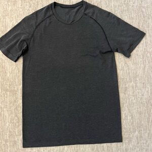 lululemon athletica Charcoal Short Sleeve Tee